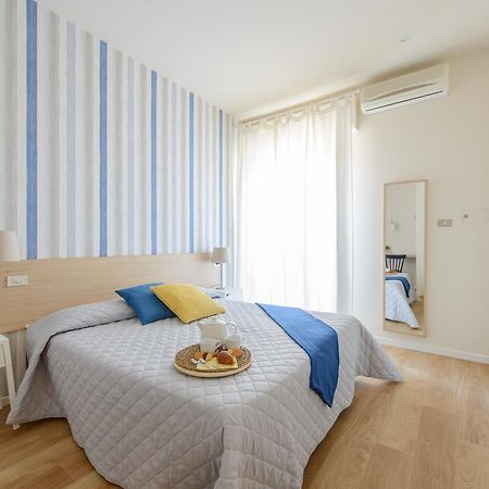 Hotel Esplanade ريميني المظهر الخارجي الصورة