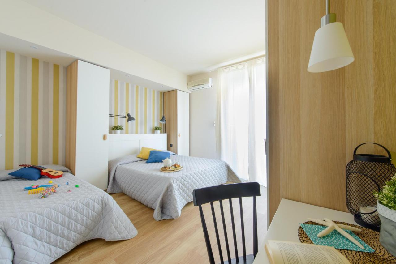 Hotel Esplanade ريميني المظهر الخارجي الصورة