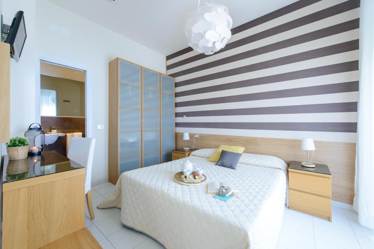 Hotel Esplanade ريميني المظهر الخارجي الصورة